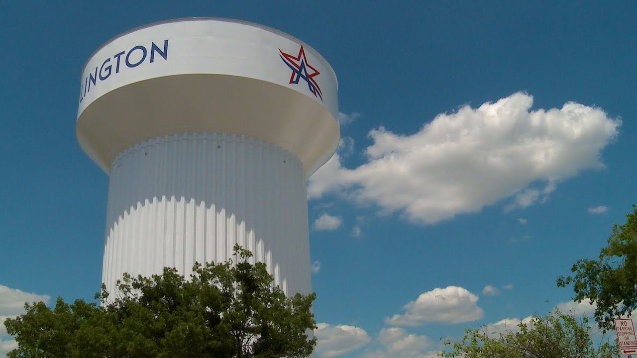 Arlington water tower