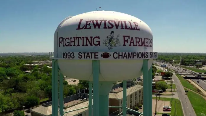 Lewisville water tower